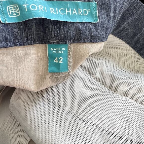 Tori Richard Shorts Mens 42 Sand 8" Inseam Performance Stretch Golf Chino UPF - Picture 7 of 9